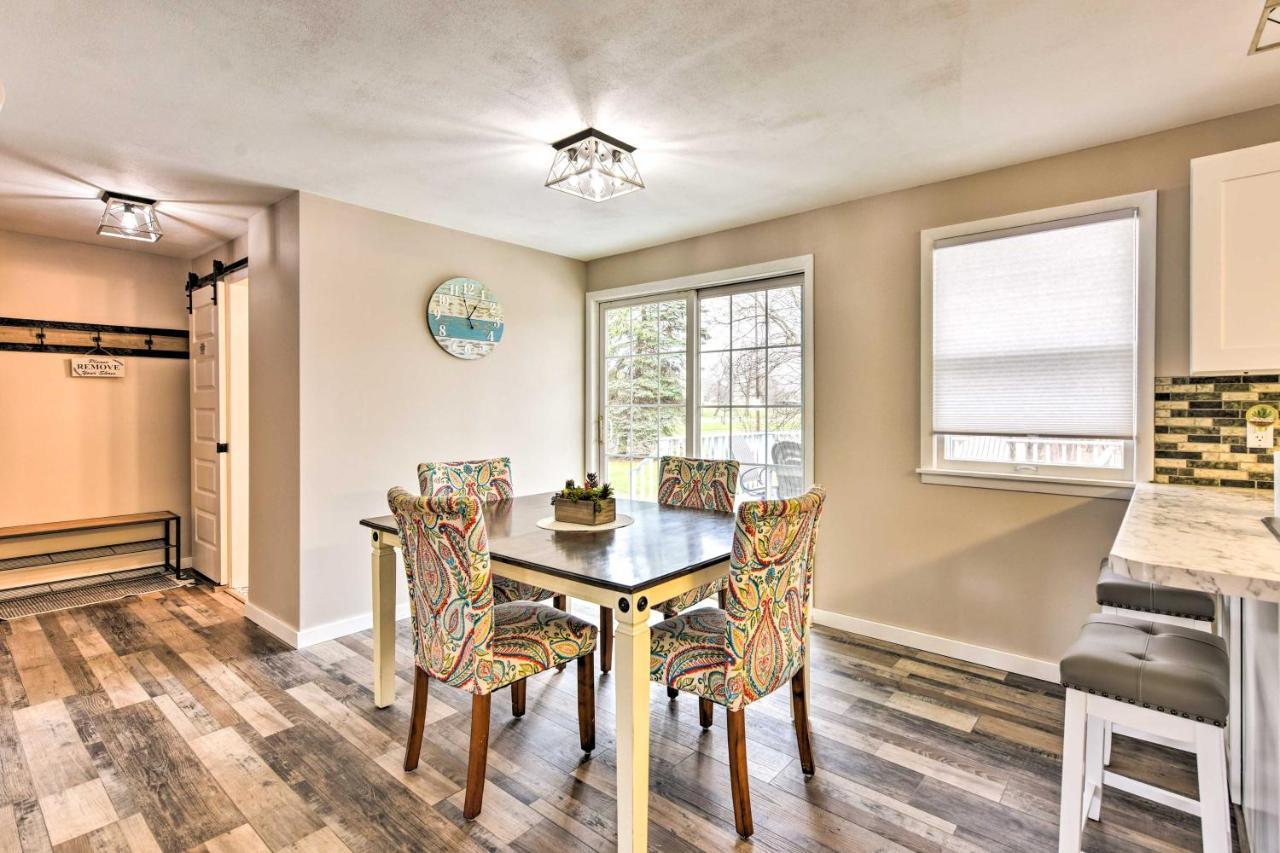 Charming Retreat With Deck - Walk To Lake Pepin 외부 사진