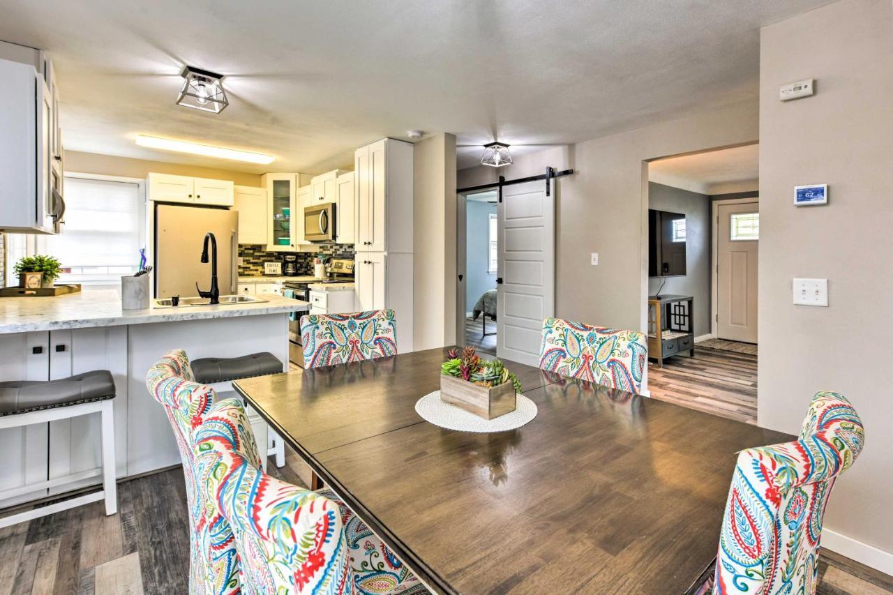 Charming Retreat With Deck - Walk To Lake Pepin 외부 사진